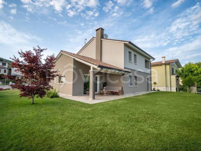 Villa Indipendente in vendita a Unione dei comuni del Frignano, Serramazzoni