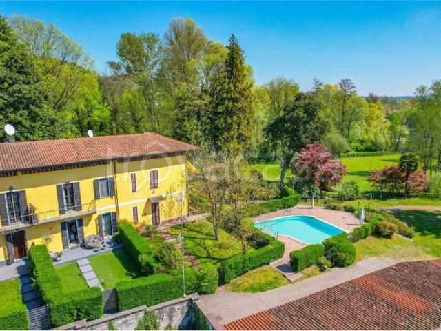 Villa Indipendente in vendita a Sant'Anna, Sesto Calende