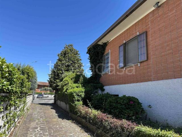 Villa Indipendente in vendita a Settala, Lombardia