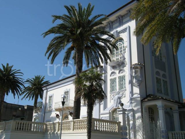 Villa Indipendente in vendita a Silvi, Abruzzo