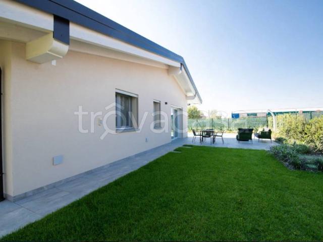 Villa Indipendente in vendita a Soiano Del Lago, Lombardia