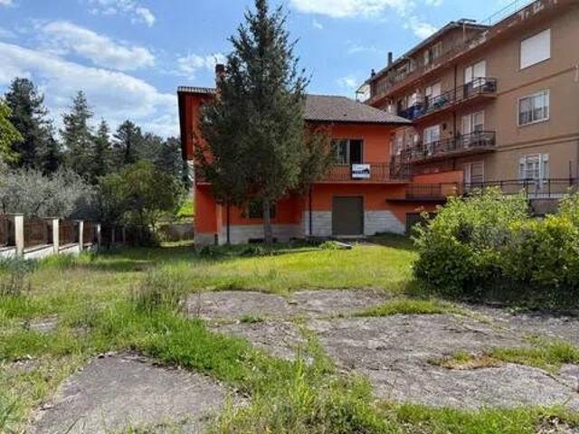 Villa Indipendente in vendita a Sora, Frosinone
