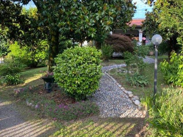 Villa Indipendente in vendita a Piemonte, Novara