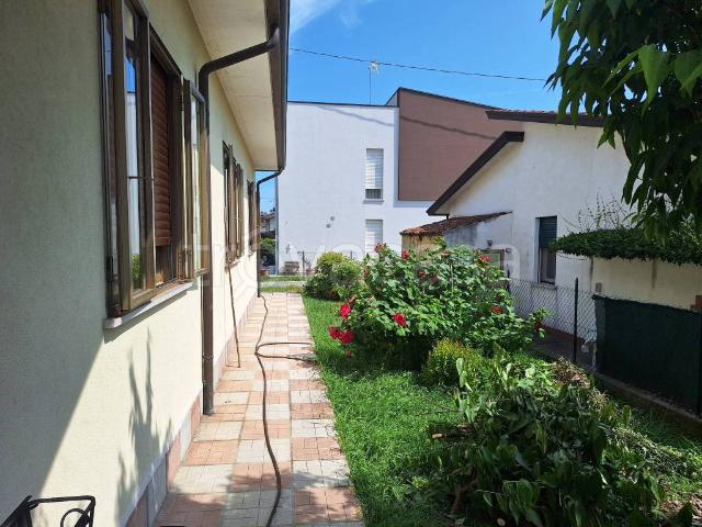 Villa Indipendente in vendita a Fornase, Spinea