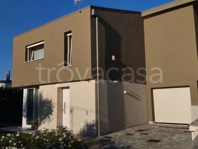 Villa Indipendente in vendita a Fornase, Spinea