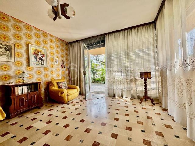 Villa Indipendente in vendita a Villaggio dei Fiori, Spinea
