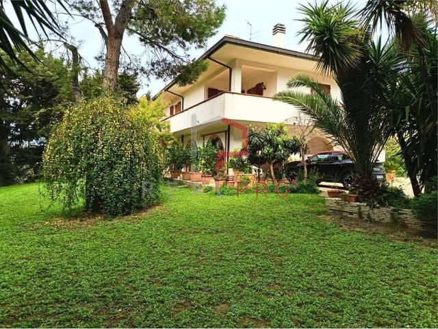 Villa Indipendente in vendita a Spoltore, Pescara