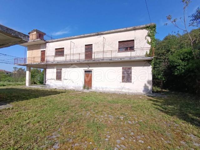 Villa Indipendente in vendita a Arce, Lazio