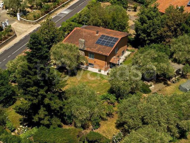 Villa Indipendente in vendita a Fontevivola, Sutri