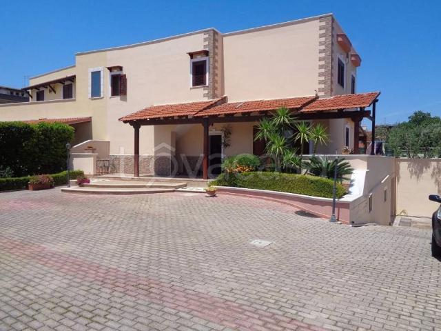 Villa Indipendente in vendita a Talsano, Taranto