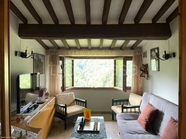Villa Indipendente in vendita a Unione dei comuni Media Valle del Serchio, Coreglia Antelminelli