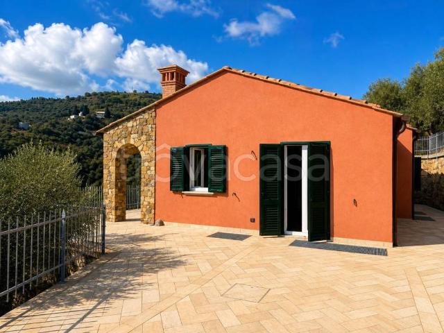 Villa Indipendente in vendita a Terzorio, Liguria