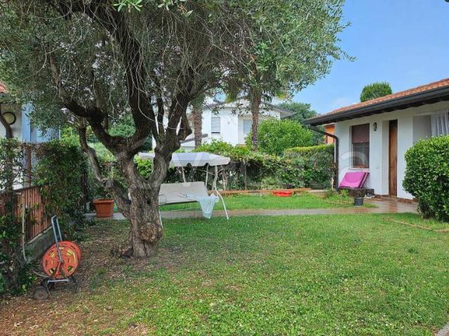 Villa Indipendente in vendita a Tezze Sul Brenta, Veneto
