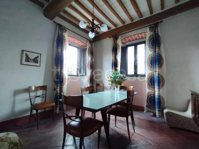Villa Indipendente in vendita a Colle, Quarrata