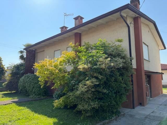 Villa Indipendente in vendita a Tombolo, Veneto