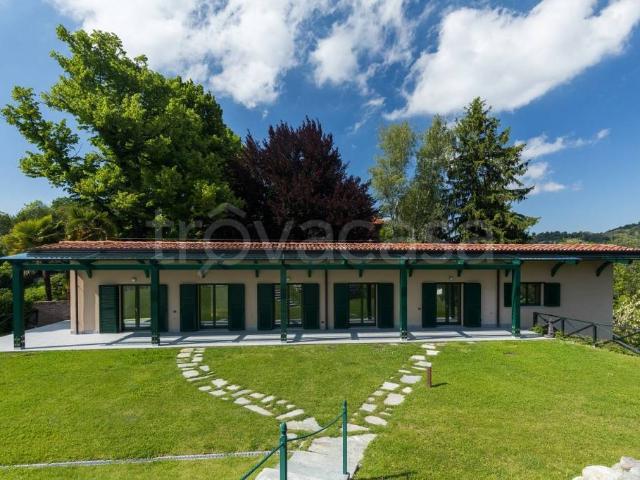 Villa Indipendente in vendita a Circoscrizione 7, Piemonte