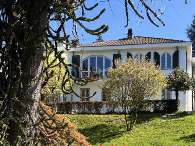 Villa Indipendente in vendita a Circoscrizione 8, Piemonte