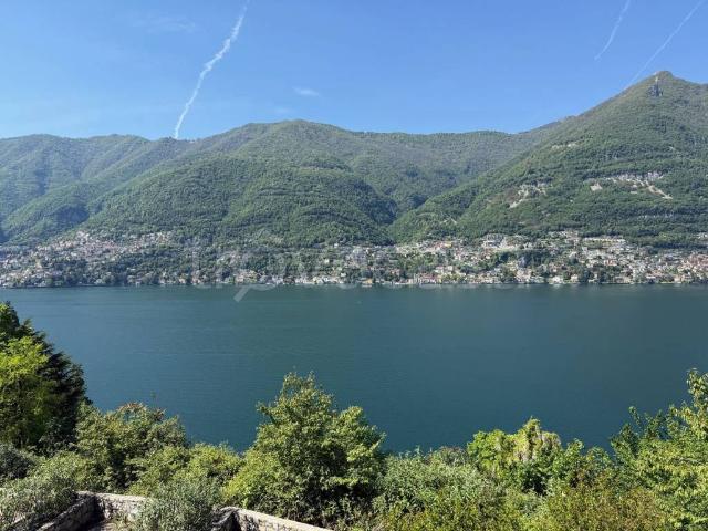 Villa Indipendente in vendita a Torno, Lombardia