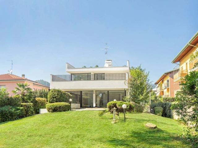 Villa Indipendente in vendita a Torre Boldone, Bergamo