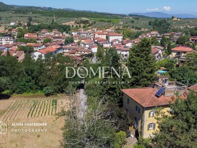 Villa Indipendente in vendita a Bucine, Toscana