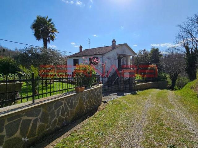 Villa Indipendente in vendita a Orvieto, Umbria