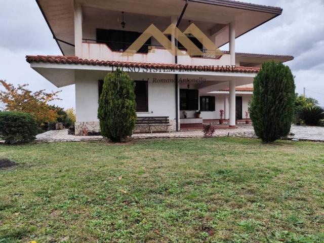 Villa Indipendente in vendita a Torrecuso, Campania