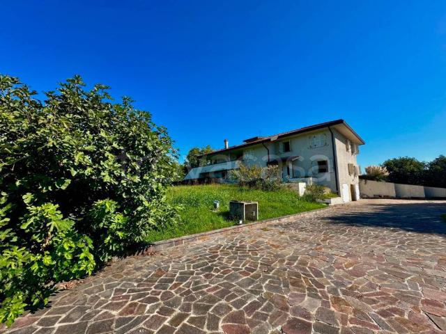 Villa Indipendente in vendita a San Daniele, Torreglia