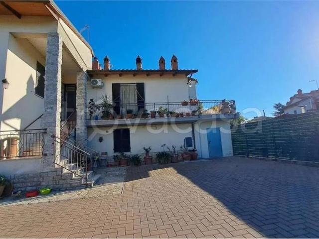 Villa Indipendente in vendita a Torrita, Toscana