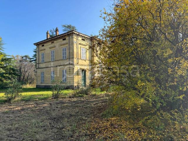 Villa Indipendente in vendita a Traversetolo, Reggio Emilia