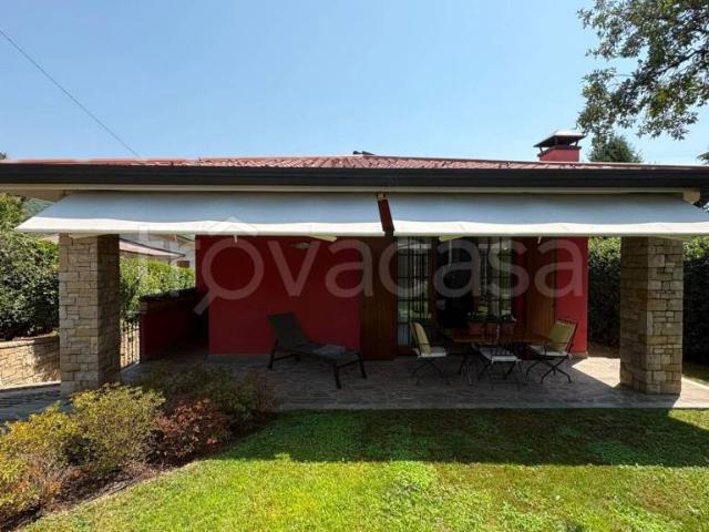 Villa Indipendente in vendita a Trescore Balneario, Lombardia