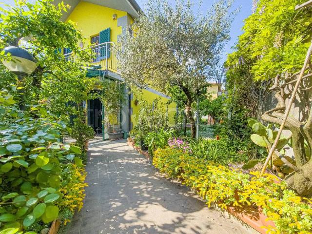 Villa Indipendente in vendita a Treviglio, Lombardia