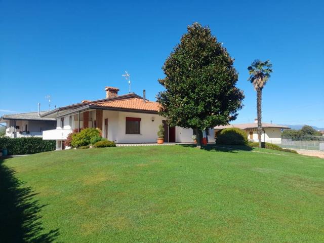Villa Indipendente in vendita a Treviso, Veneto