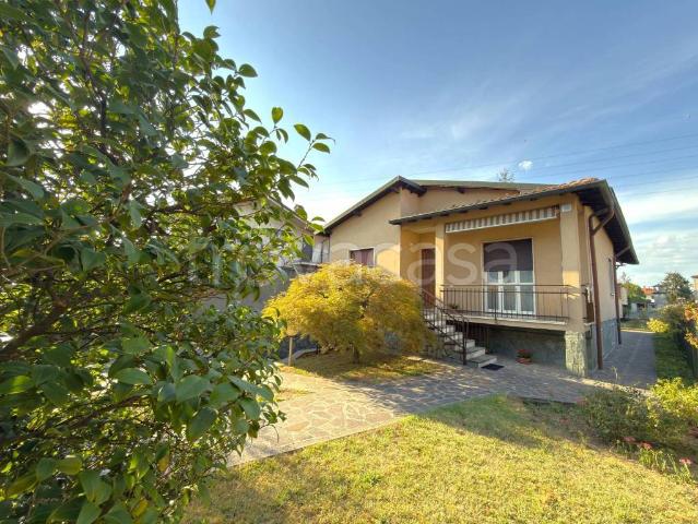 Villa Indipendente in vendita a Baracche, Trezzo Sull'adda