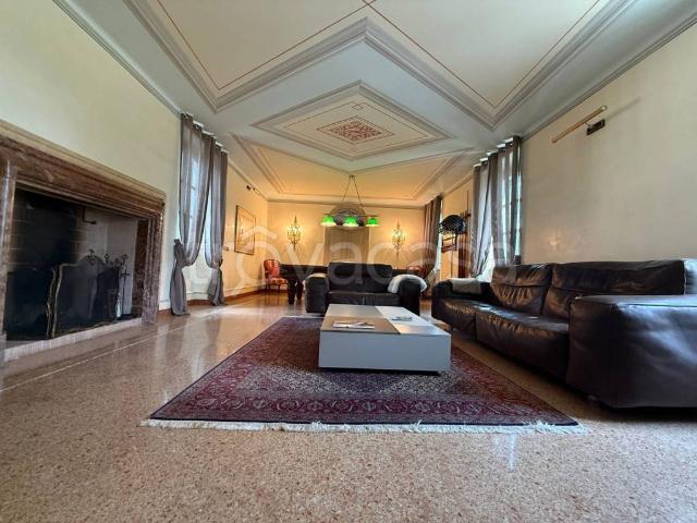 Villa Indipendente in vendita a Tricesimo, Friuli-Venezia Giulia