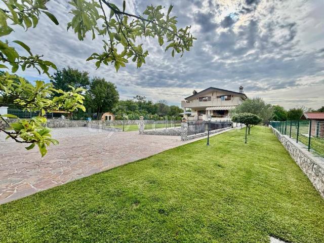 Villa Indipendente in vendita a Opicina / Opčine, Villa Opicina
