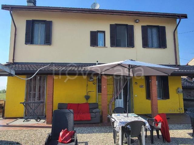 Villa Indipendente in vendita a Tromello, Lombardia