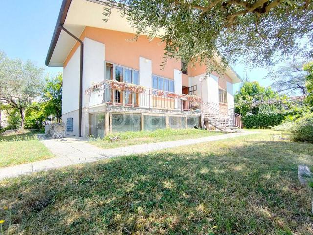 Villa Indipendente in vendita a Casali Osellin, Reana Del Roiale