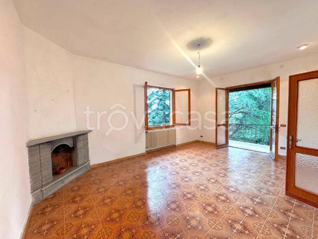 Villa Indipendente in vendita a Schignano, Vaiano