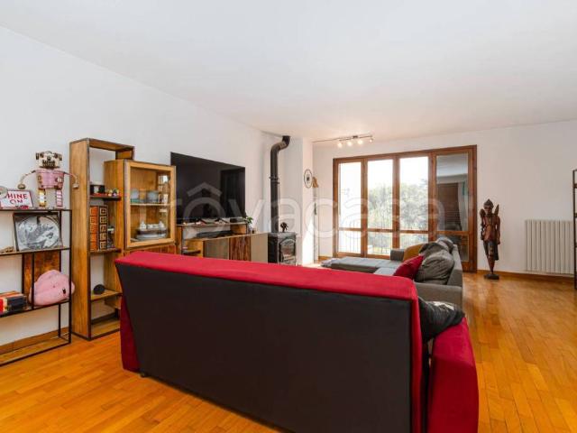 Villa Indipendente in vendita a Schignano, Vaiano