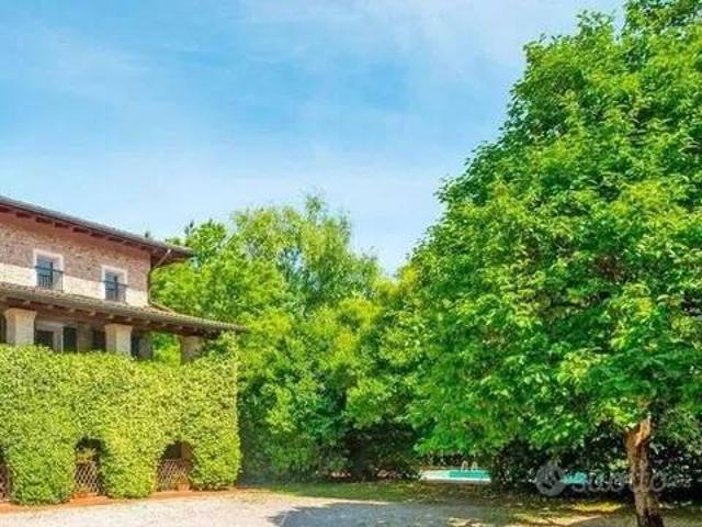 Villa Indipendente in vendita a Valvasone, Friuli-Venezia Giulia