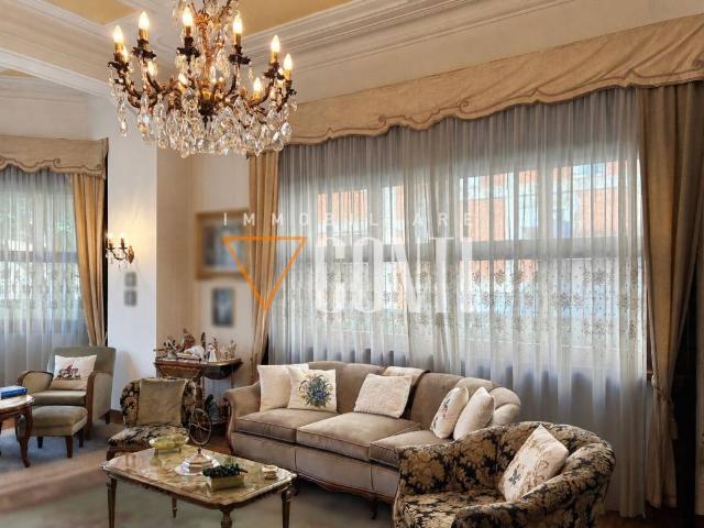 Villa Indipendente in vendita a Valle Olona, Varese
