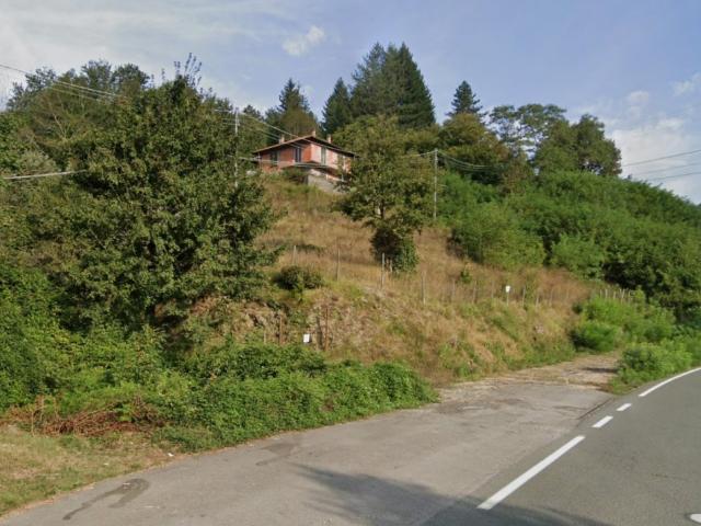 Villa Indipendente in vendita a Varese Ligure, Liguria
