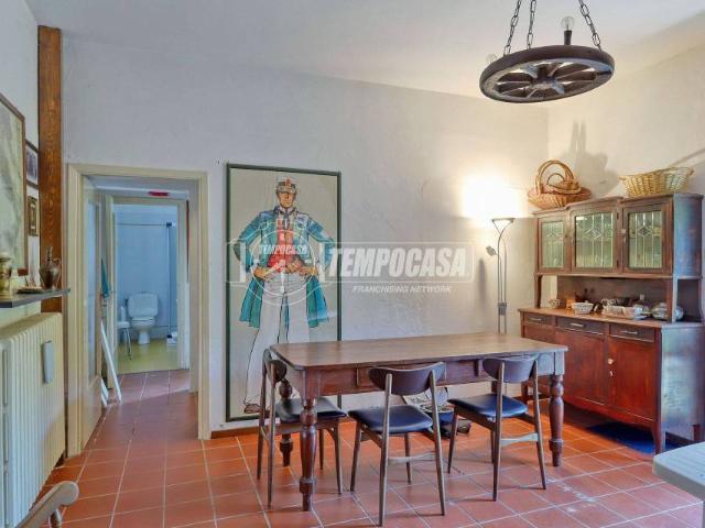 Villa Indipendente in vendita a Calcinate del Pesce, Varese