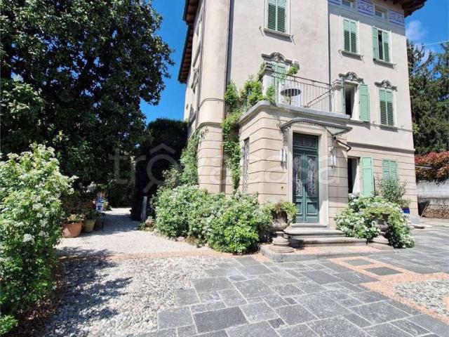 Villa Indipendente in vendita a Velate, Varese