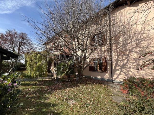 Villa Indipendente in vendita a Belforte, Varese