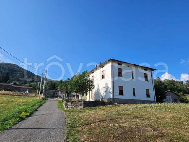 Villa Indipendente in vendita a Varsi, Parma