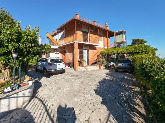 Villa Indipendente in vendita a Contrada Cigliolo, Roma Capitale