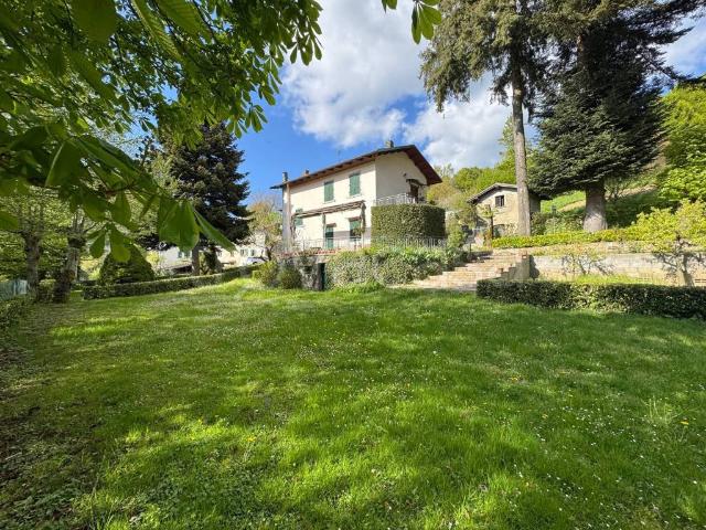 Villa Indipendente in vendita a Il Casone, Vernio