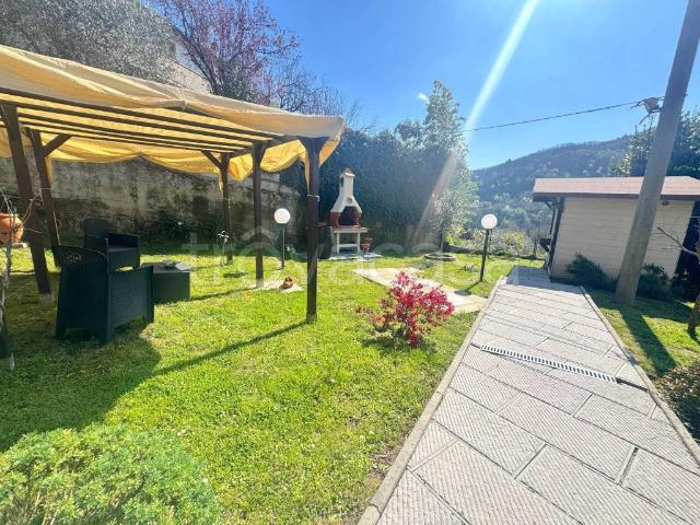 Villa Indipendente in vendita a Vernio
