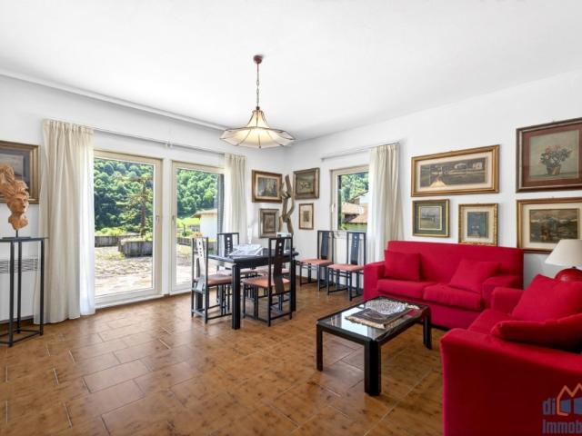 Villa Indipendente in vendita a Comunità montana della Valle Sabbia, Vestone